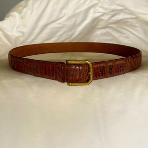 Crocodile Belt in almost perfect condition. Brass buckle.